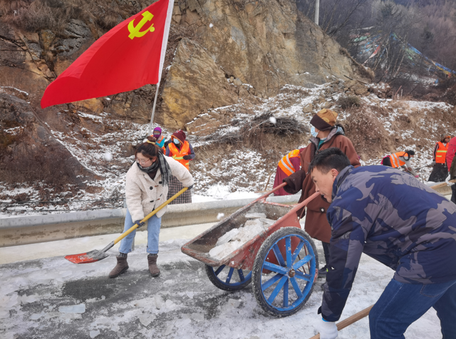 b64543a98226cffc1ffc60fd9f39a597f703ea6f.png b64543a98226cffc1ffc60fd9f39a597f703ea6f.png