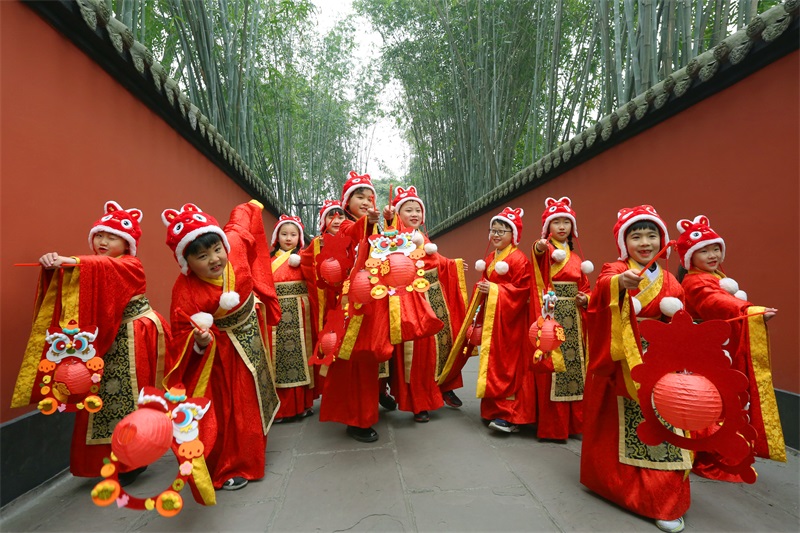 喜神送福-2.jpg 喜神送福-2.jpg