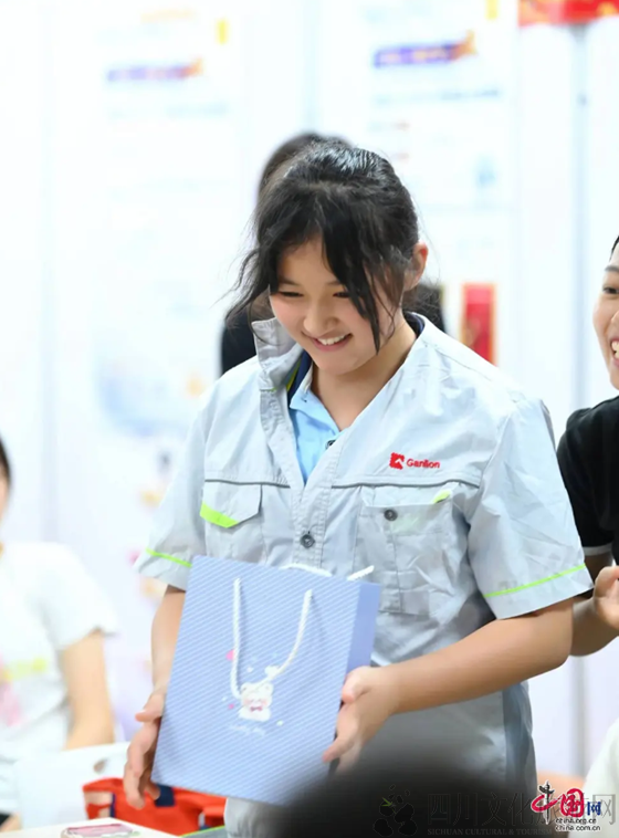 7d059d01a54bb4c382b5fd99a938efa.png 7d059d01a54bb4c382b5fd99a938efa.png