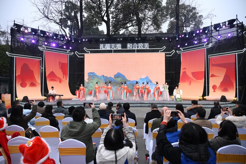 “礼蕴天地 和合致美——文物里的东方生活美学展”开幕式表演1.jpg “礼蕴天地 和合致美——文物里的东方生活美学展”开幕式表演1.jpg