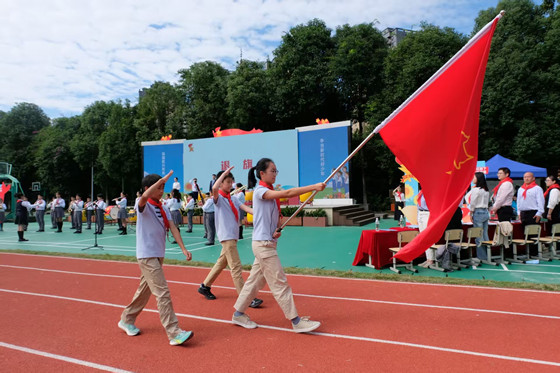 a44e8e0a1730206529254408c0bb827b-1760399392951.jpg a44e8e0a1730206529254408c0bb827b-1760399392951.jpg