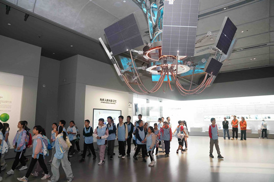 ef17ade59dd57c685611d197aa7f17d0-1760919149162.jpg ef17ade59dd57c685611d197aa7f17d0-1760919149162.jpg