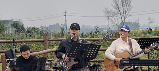 1740910732912.jpg 1740910732912.jpg