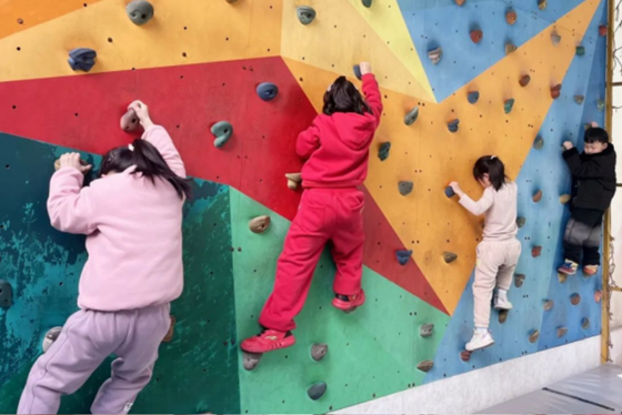 d6a4696cc2de19d09ea63b12d9d9003.png d6a4696cc2de19d09ea63b12d9d9003.png