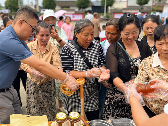 7d2fd1f8787046c898c6e6e9bce1926e.jpg 7d2fd1f8787046c898c6e6e9bce1926e.jpg