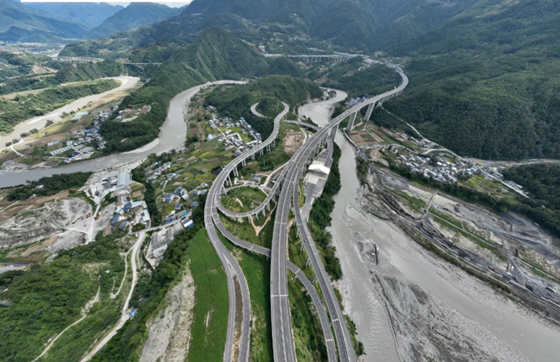 c3a7c9f16641ce273d6a686e2805978e.png c3a7c9f16641ce273d6a686e2805978e.png